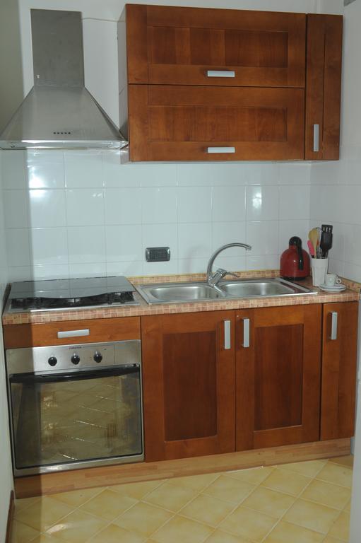 Apartment Oltremarestudios Naples Luaran gambar