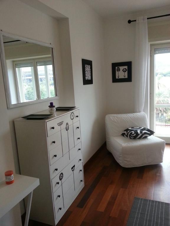Apartment Oltremarestudios Naples Luaran gambar